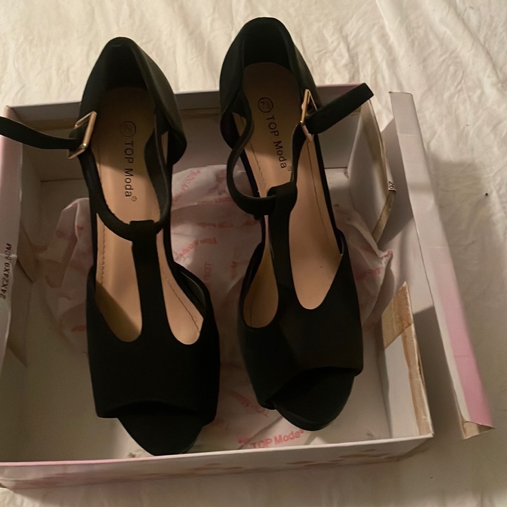 Black heels worn once!